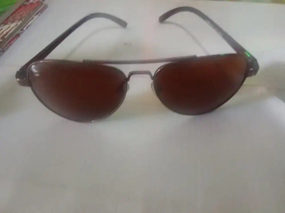 Asal laku kaca mata josss