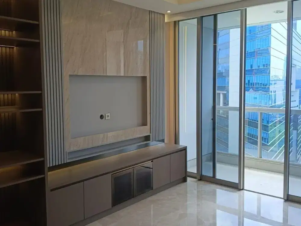 Dijual apartemen The Elements 3+1BR semi furnished dengan akses 2 pintu