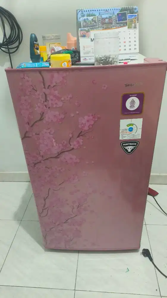 Kulkas Sharp sakura 1 pintu