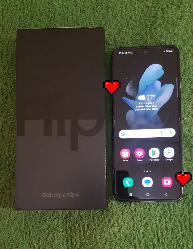 Samsung Z flip 4 8/256 SEIN