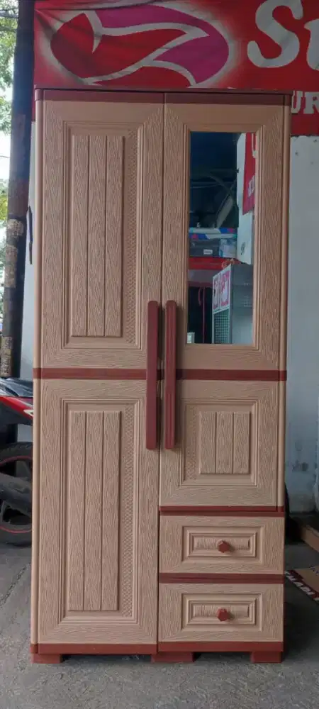Lemari bahan Plastik 2 pintu