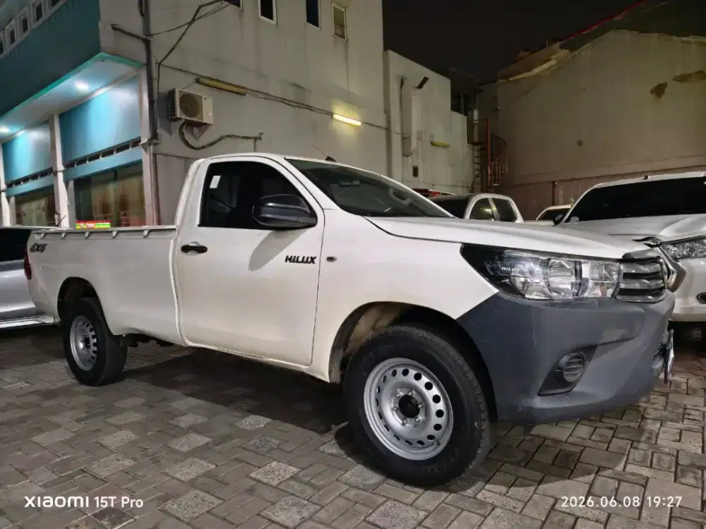 TOYOTA HILUX SC SINGLE CABIN 2.4LM/T 4X4 2023NIK 2022 KM 45RB ISTIMEWA
