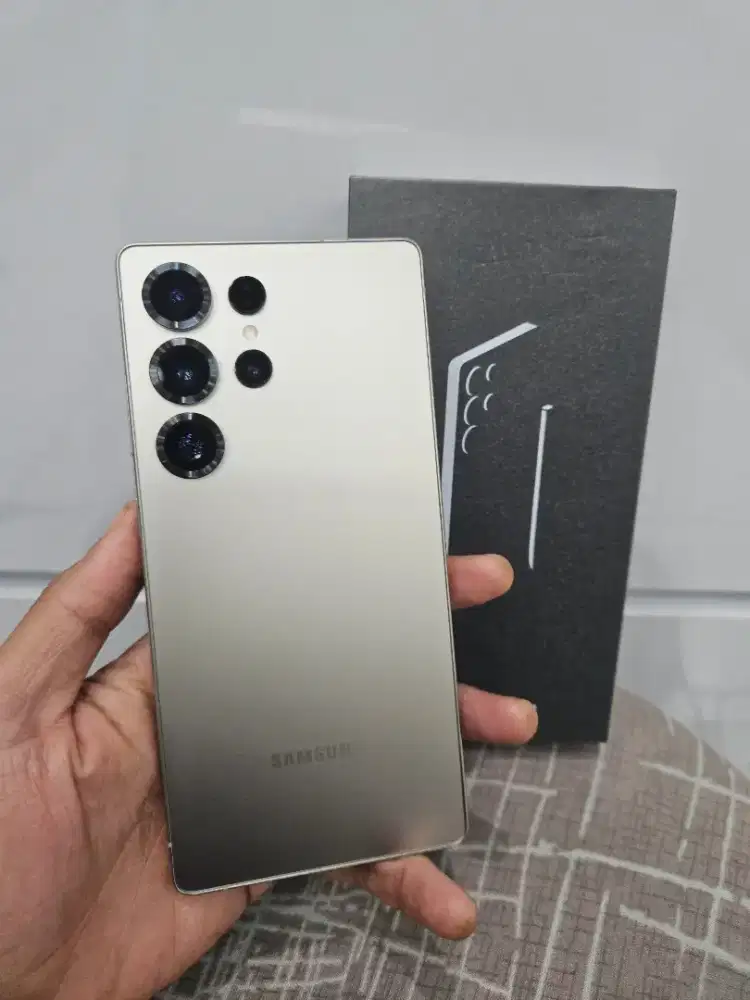 Sa.sunb S25 Ultra 12/256 GB Garansi Juli 2026