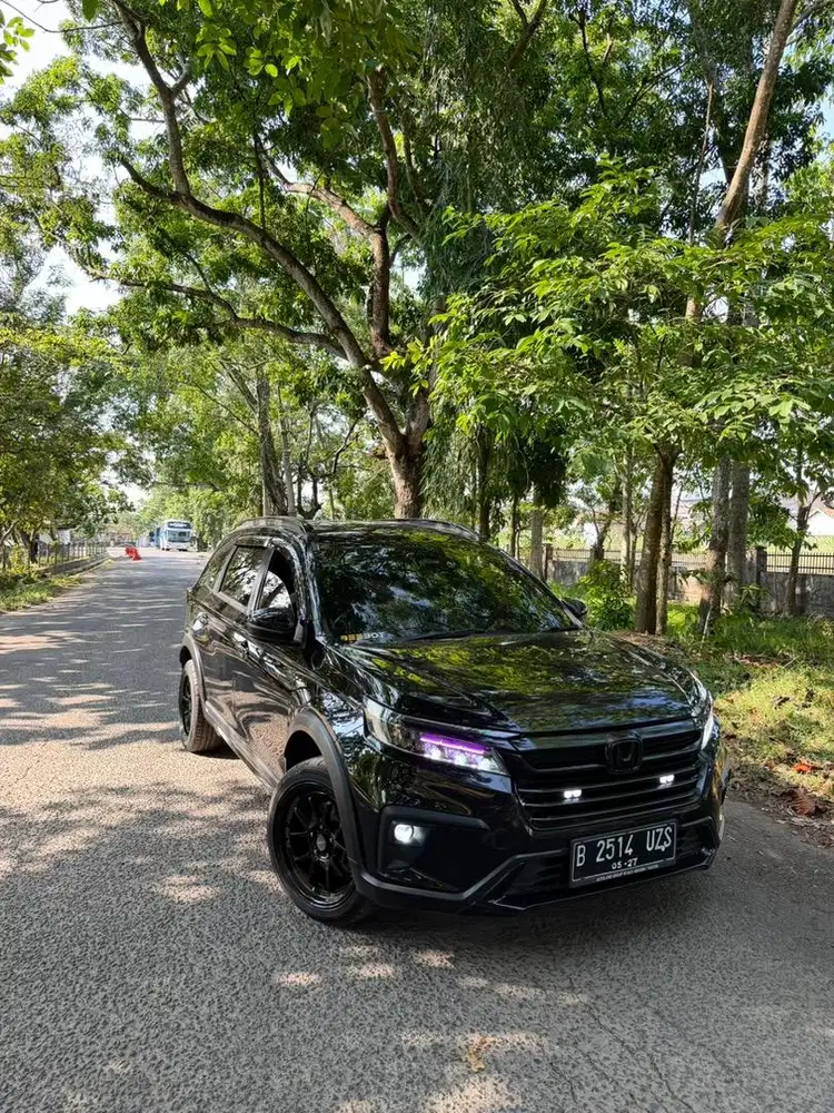 BR-V prestige sensing 2022 AT