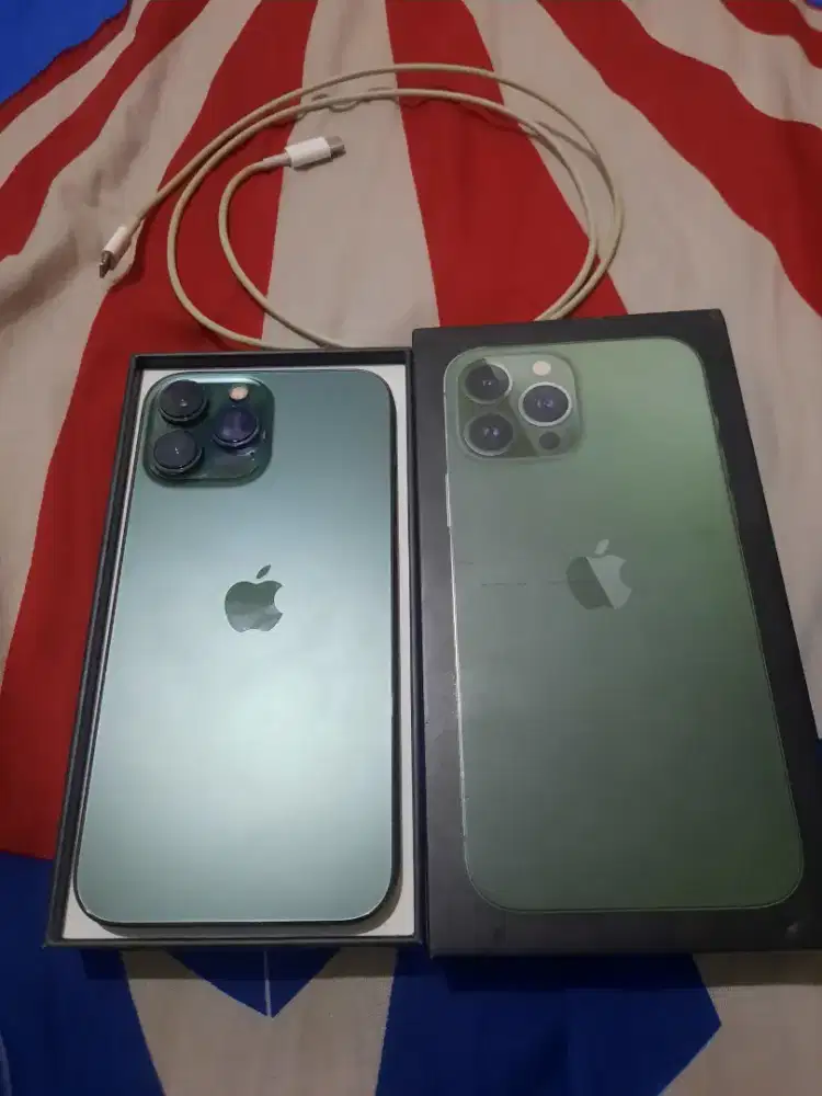 Dijual cepat iphone 13promax 128gb ibox fulset