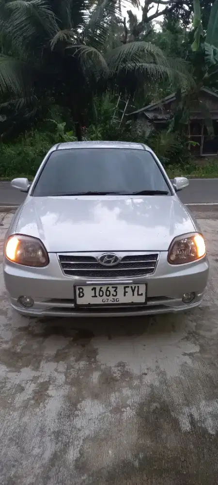 Hyundai AVEGA 2010