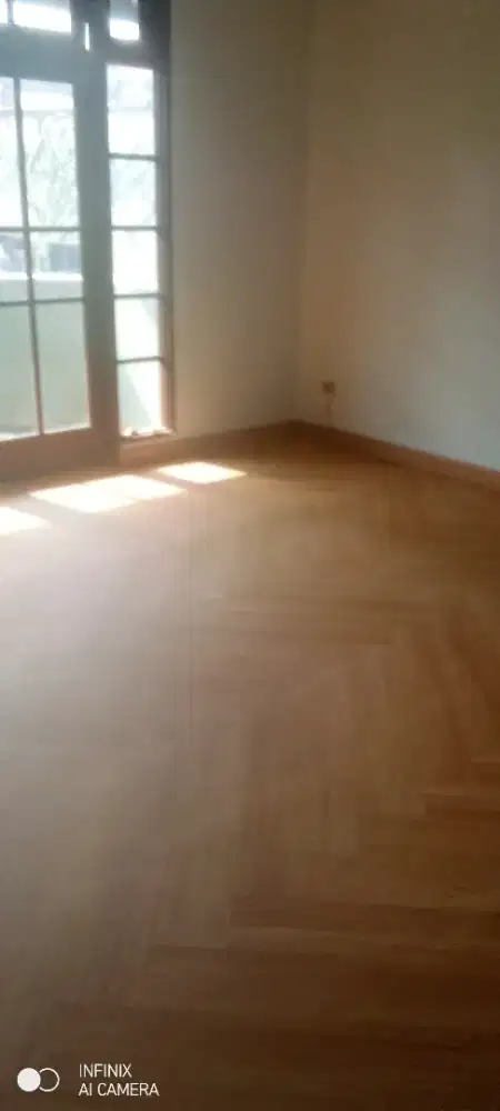 Jasa pemasangan vinil,spc,karpet tile