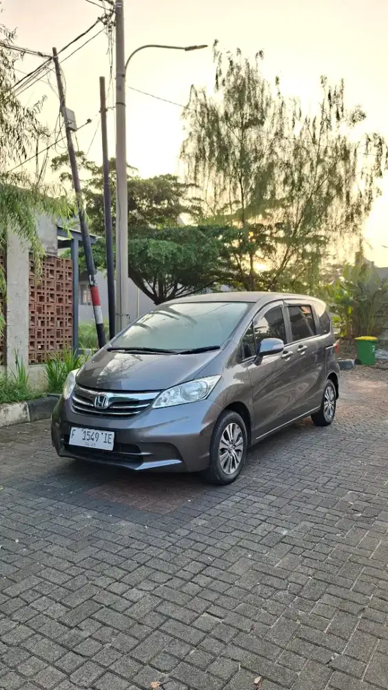 Honda Freed psd 2012  Bogor