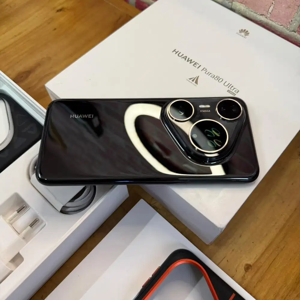 Huawei Pura 80 Ultra 16/512GB Golden Black Super Mulus Garansi resmi