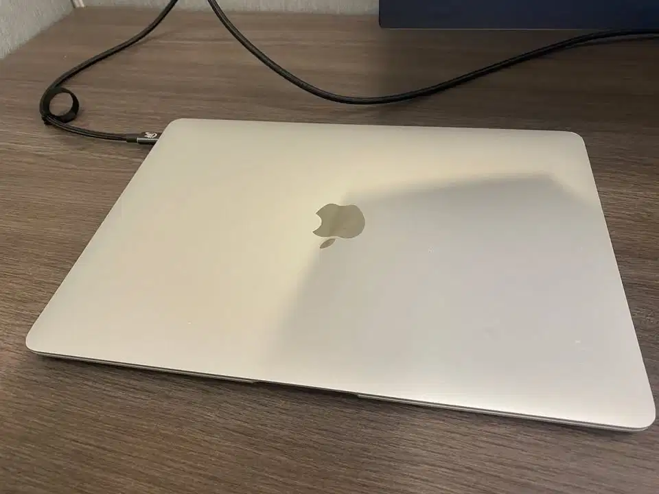 Macbook Air M1 8GB 256