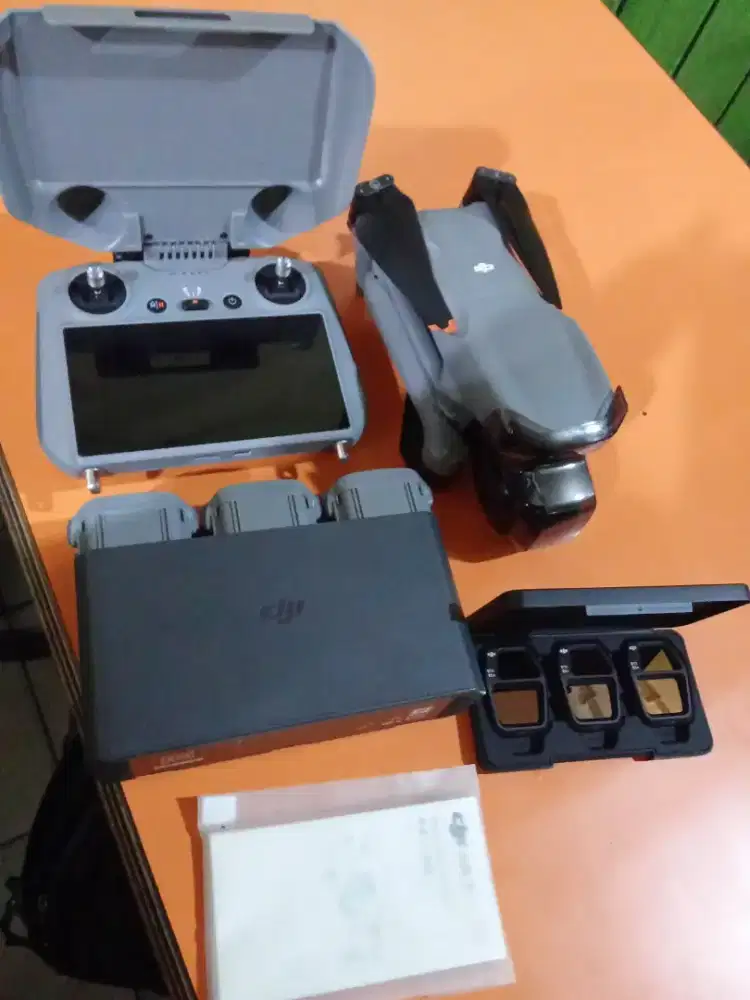 DJI AIR 3S LIKE NEW