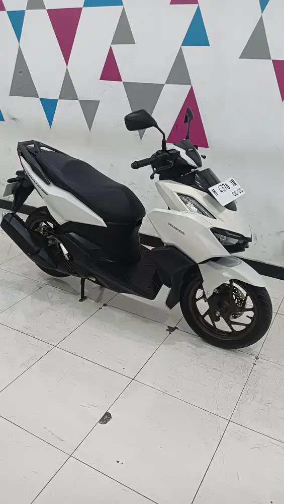Honda New Vario 160 ABS Albino 2025 km.5000