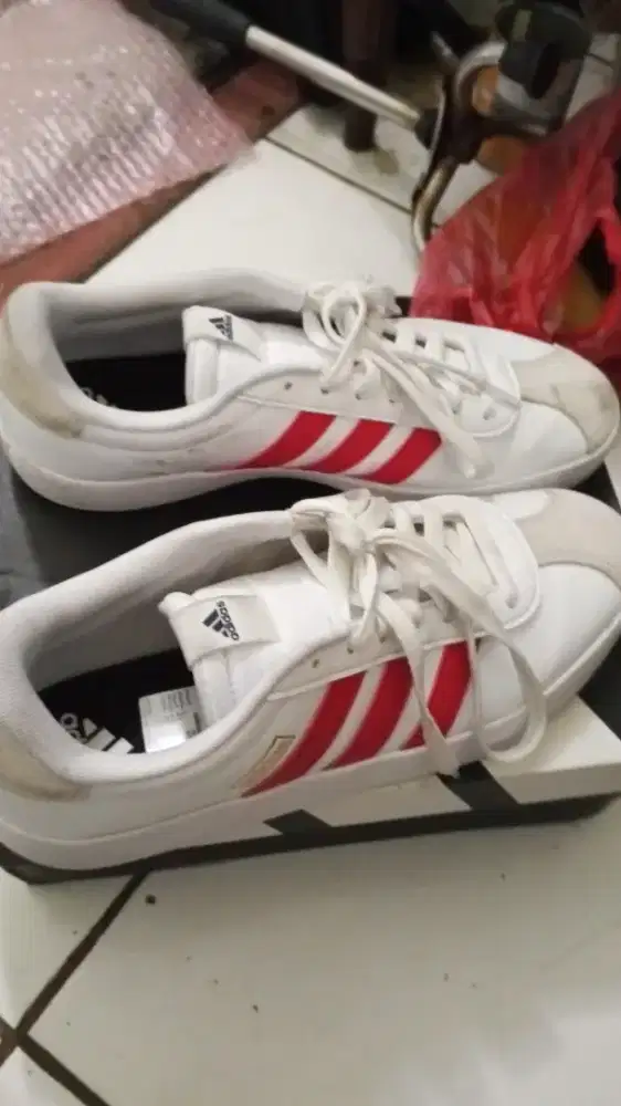 Jual sepatu Adidas vl court 3.0 redstrip
