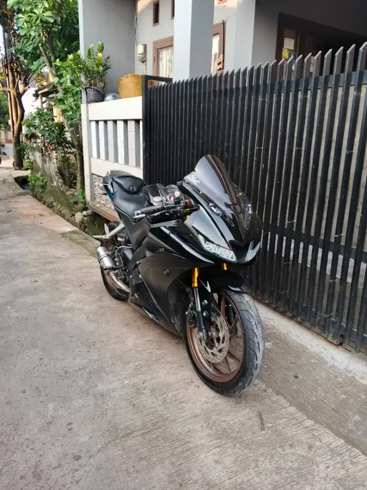 Yamaha R15 v3 2019