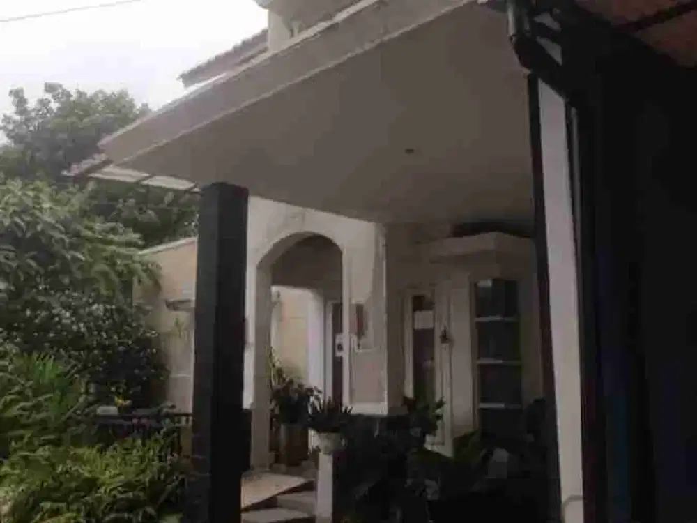DIJUAL CEPAT RUMAH TOWN HOUSE DE CASA CINERE