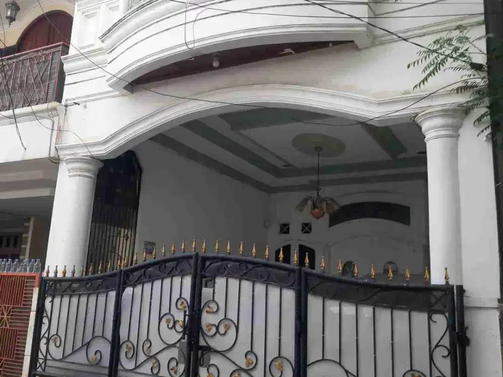 termurah rumah 3 lantai di kav.DKI pondok kelapa jakarta timur