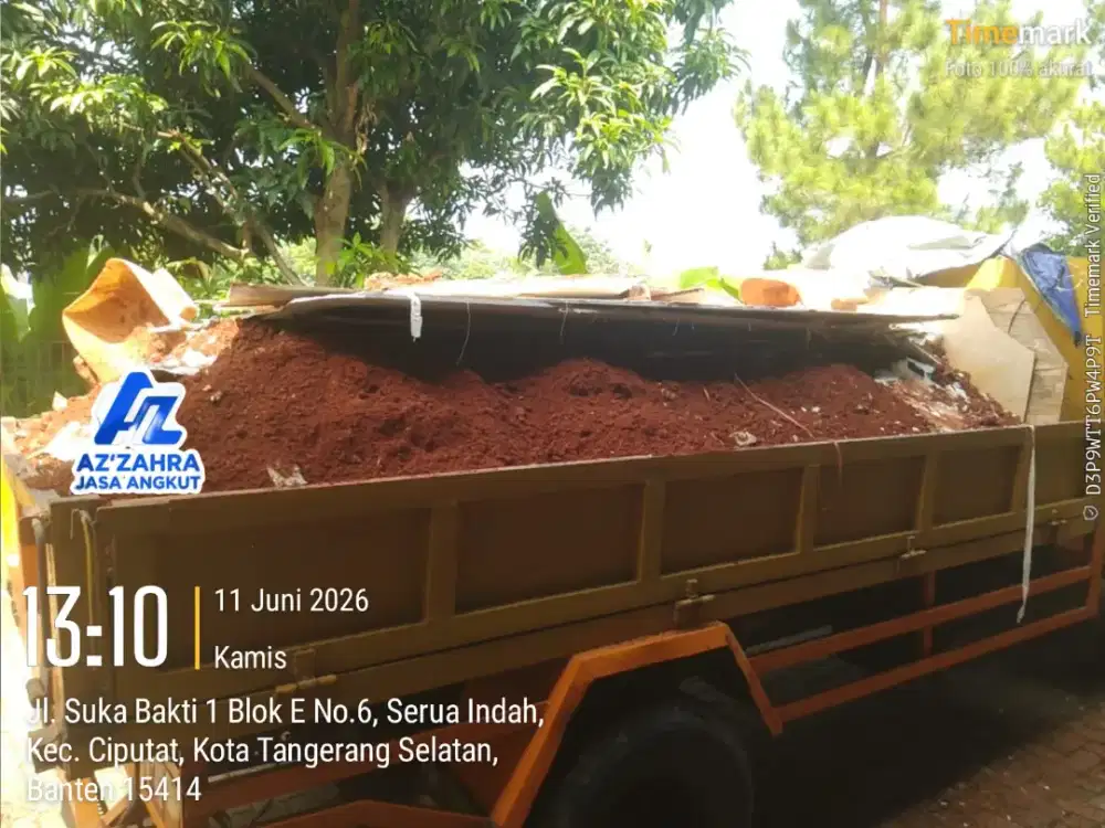 Buang puing dan angkut sampah