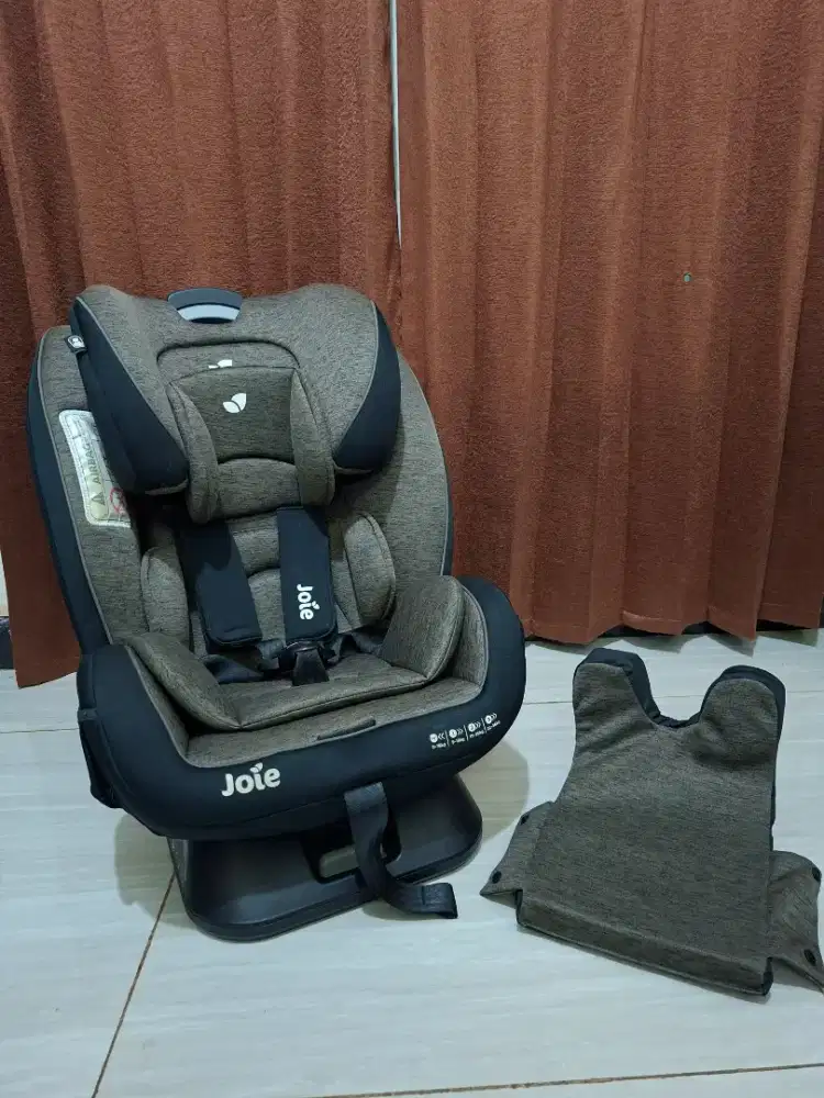 Carseat joie every stages