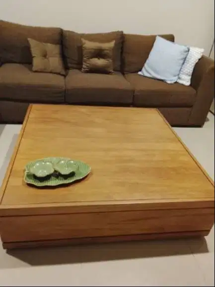 Menjual 2 item furnitur Ethnicraft asli (meja kopi dan lemari TV)