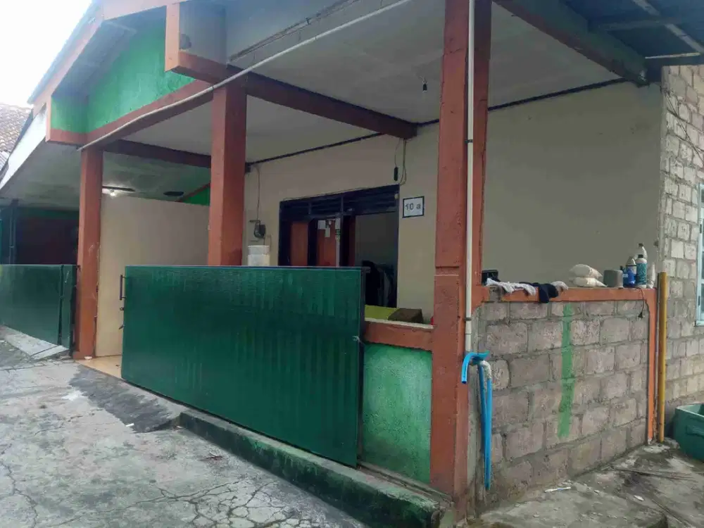 Rumah kecil dalam ringroad maguwoharjo