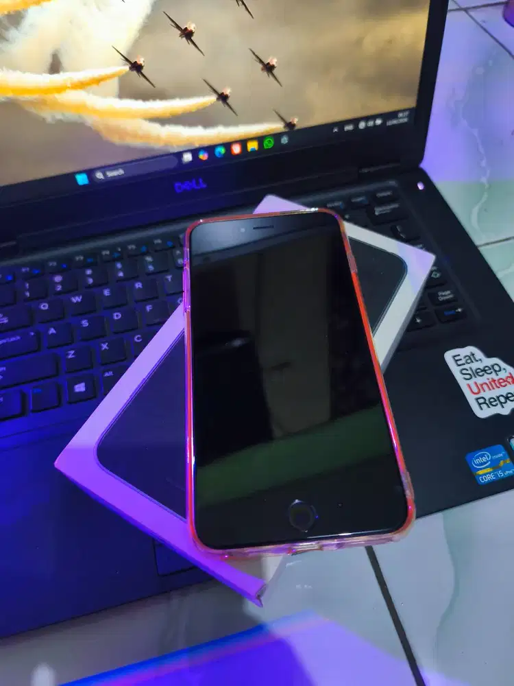 Handphone iPhone 6s plus