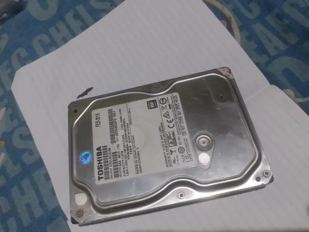 hardisk 1 T TOSHIBa