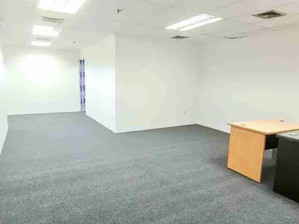 space office di building wisma model jl.rasuna said kuningan jakarta selatan