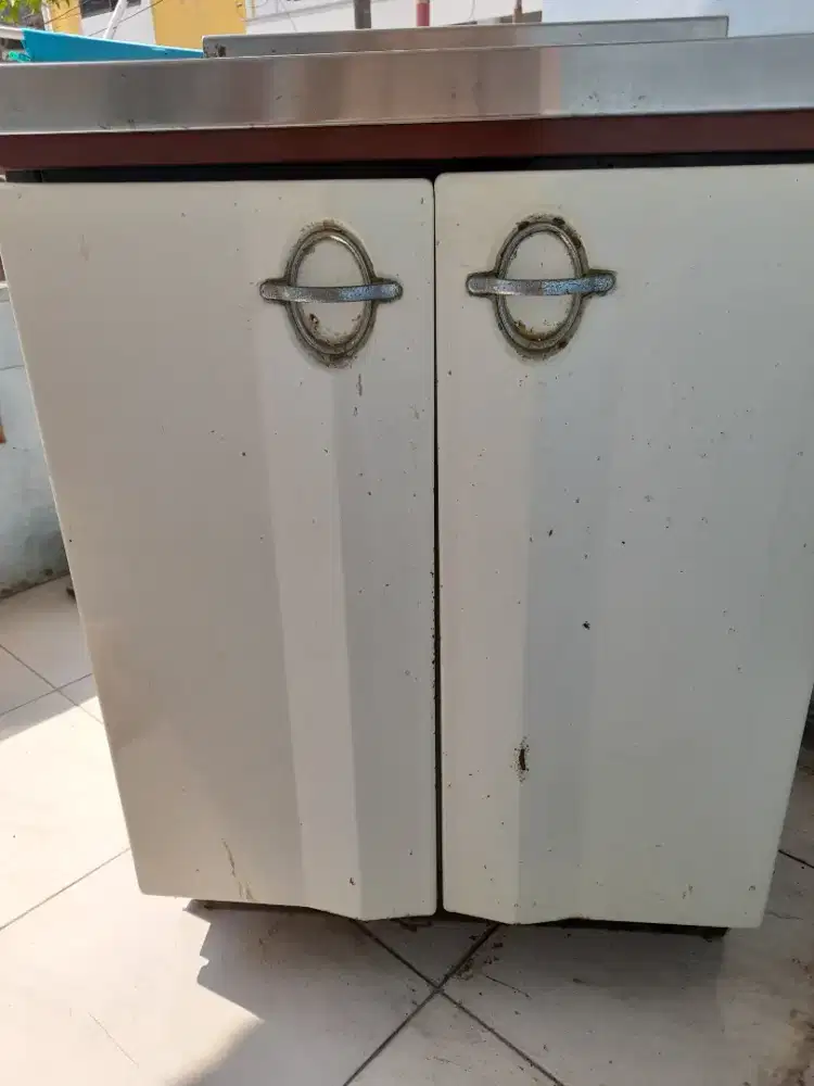 Jual Lemari serba guna bahan Staniless Stail Murni. Anti Karat.