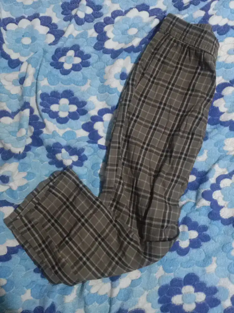 Celana Uniqlo Flannel Easy Ankle Pants
