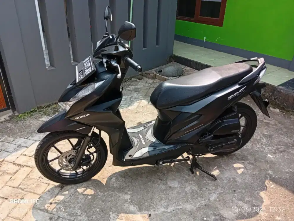 Jual beat tahun 2021 mesin enak pajek hidup