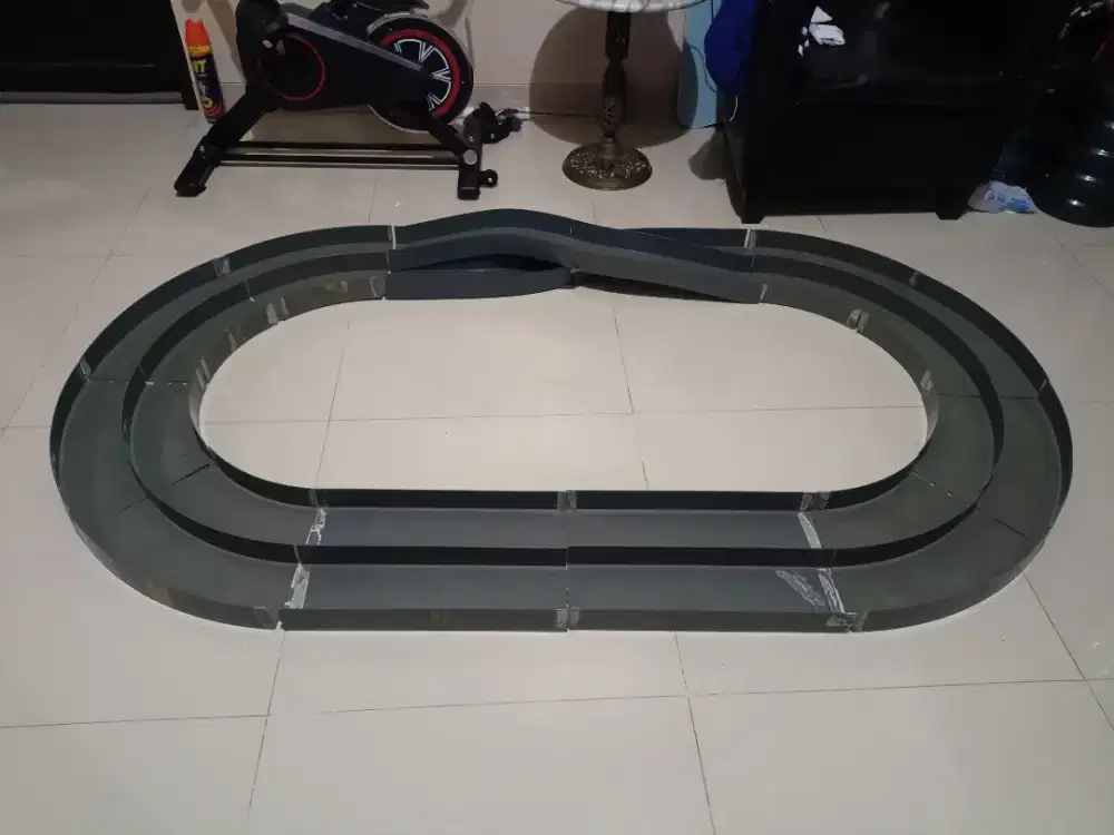 Dijual track sirkuit tamiya 2 jalur. Circuit lintasan mobil mini 4wd