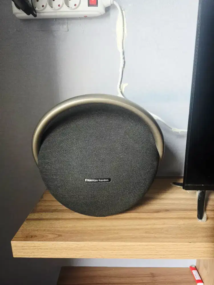 Harman Kardon Onyx Studio 7
