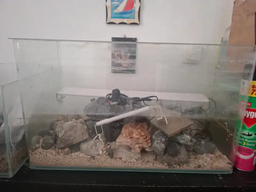 Set Aquarium Kandila Lengkap dengan Pasir, Lampu, Filter, dan Heater