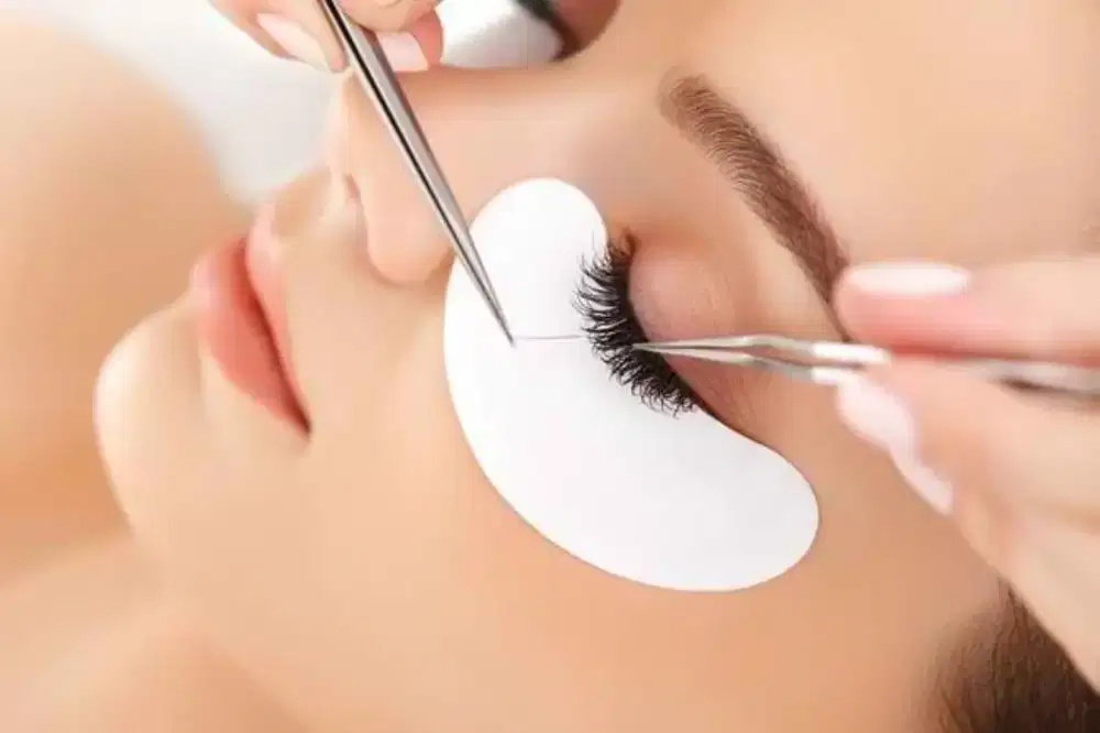 Dicari Terapis Eyelash dan Nail