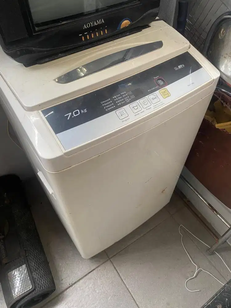 Mesin cuci bekas