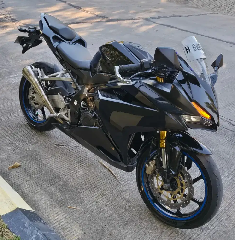 HONDA CBR 250 RR 2019