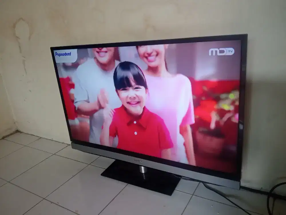 Tv LED Toshiba 40 inch analong blm smrat no minus