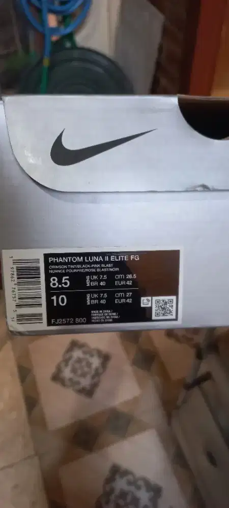 Sepatu bola nike phantom luna gx2 elite