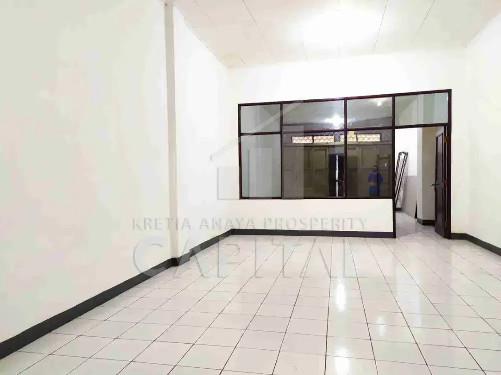 Best Deal! Ruko Renovasi di Ahmad Yani, Harga Turun