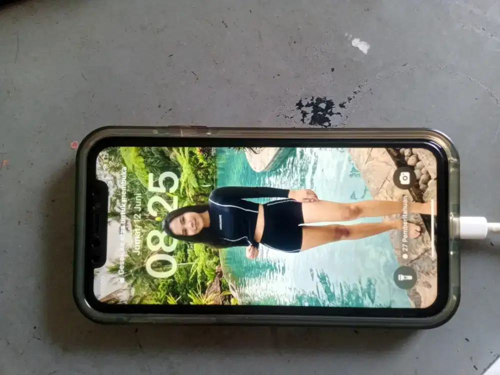 iPhone Xr 64gb Putih Like New