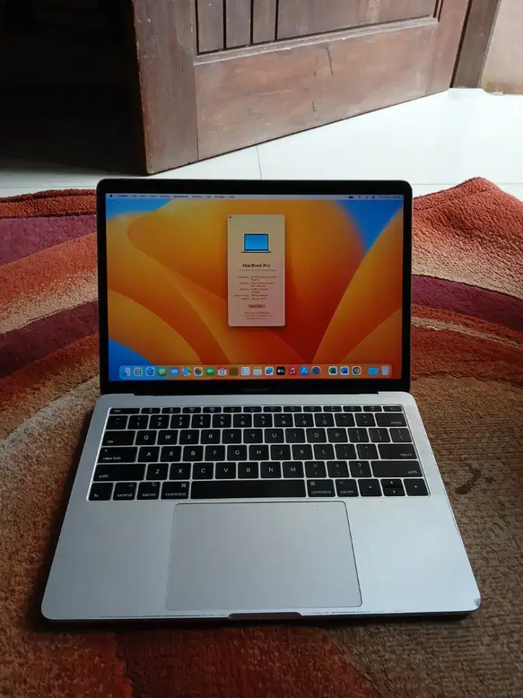 Macbook pro retina 13-inch.2017