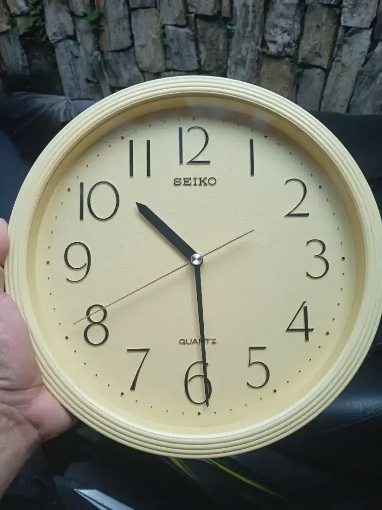 Perlengkapan ibu jam dinding Seiko mesin seikosha bawaan akurat awet