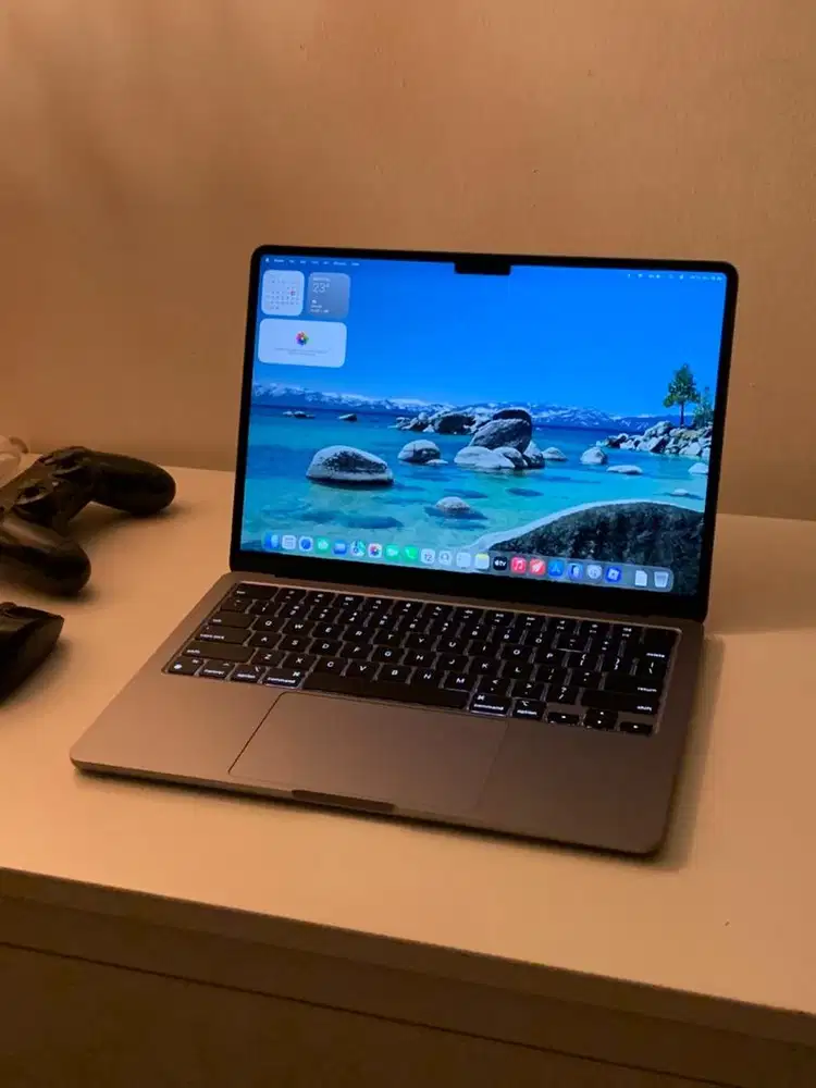 MacBook Air 2024 M3 13 inch 8/256