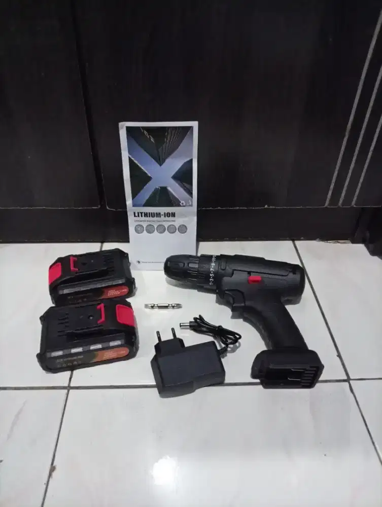 Bor batre 2 12volt baru