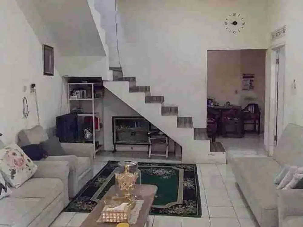 UJUNG BERUNG CIJAMBE 2LANTAI HARGA 630JT NEGO KERAS.