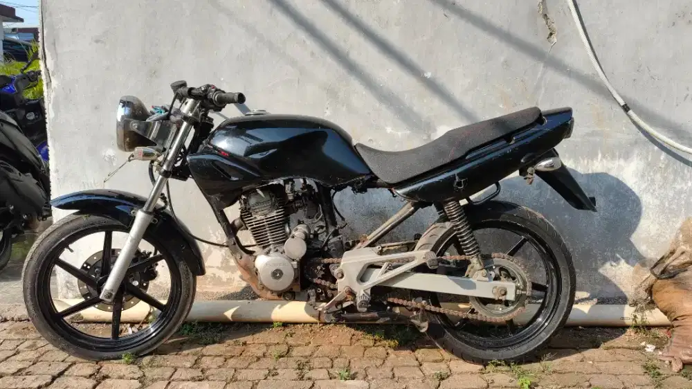 Honda Tiger 2000
