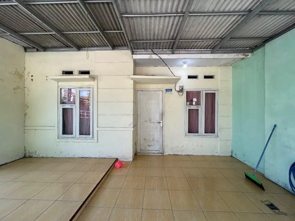 DIKONTRAKAN / DISEWAKAN RUMAH GRIYA ARTHA SEPATAN