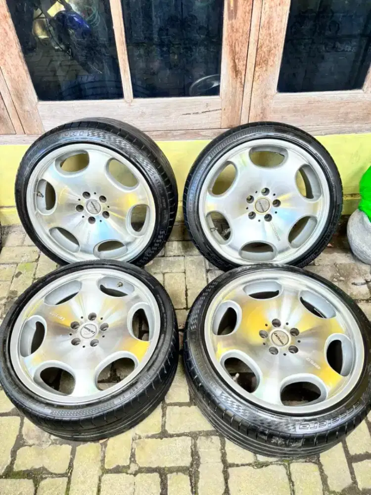 Velg Carlsson 1/6 Evo R19 Ori plus ban