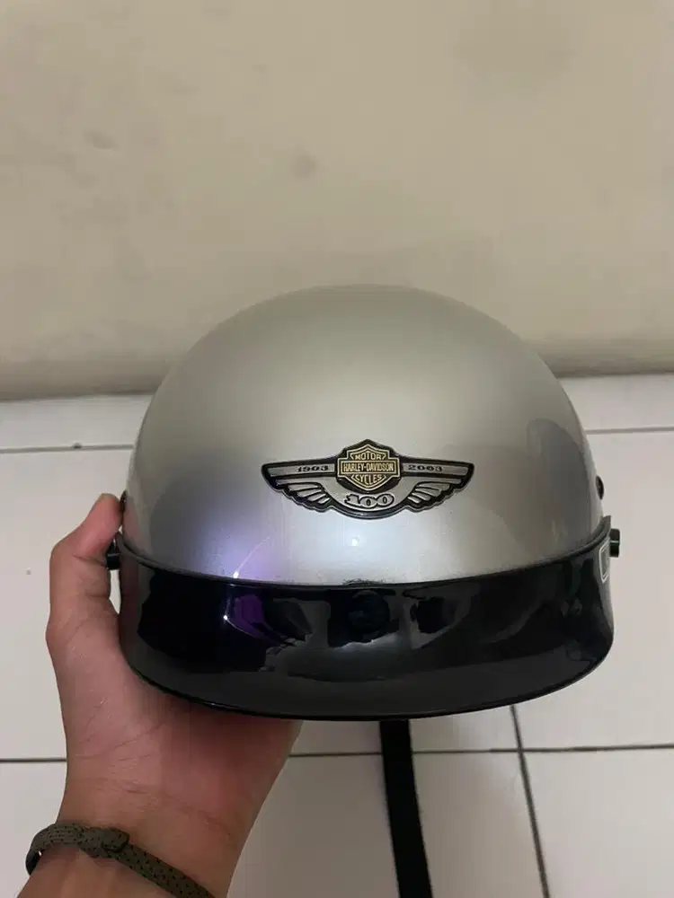 Dijual Helm Harley Davidson 100