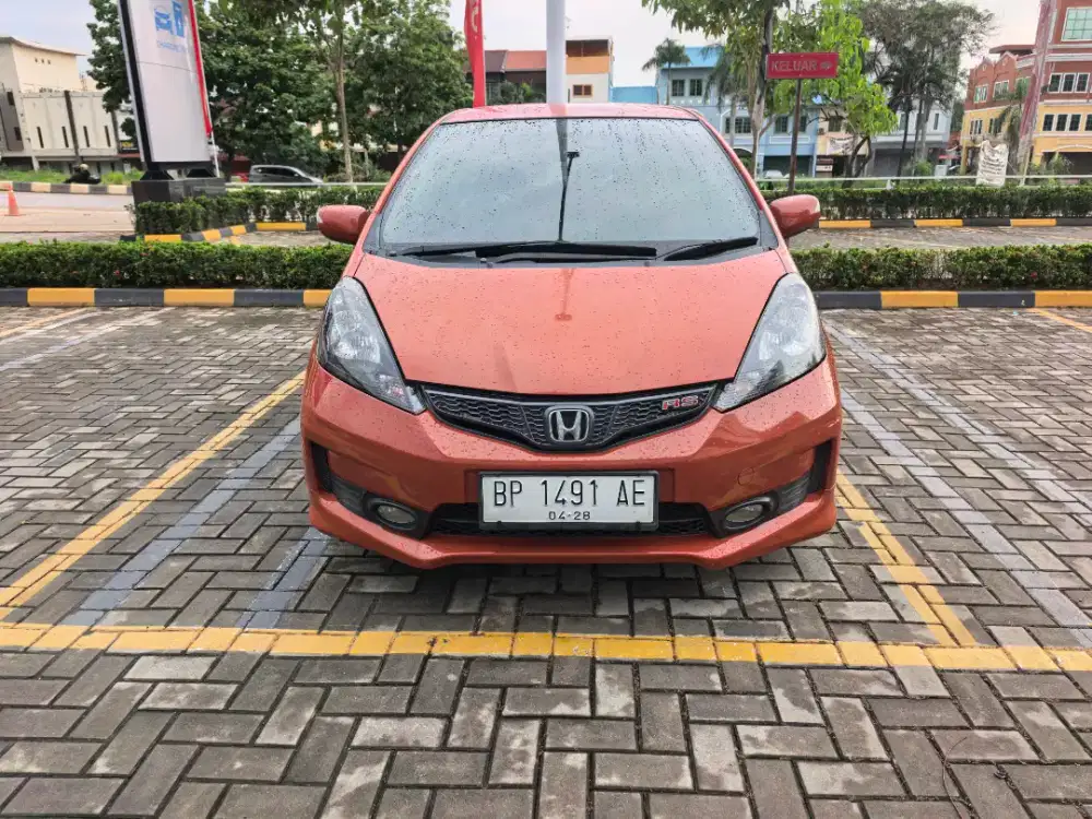 Honda jazz 1.5 RS auto 2013